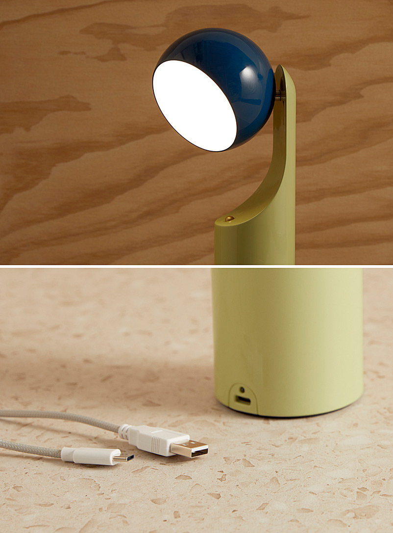 Simons Maison: La lampe portable articul&eacute;e g&eacute;o Lilas