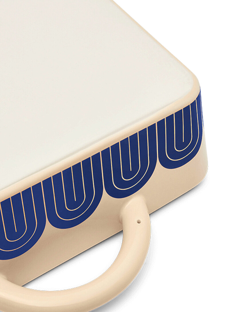 Hot Dish rectangular patterned casserole dish 23.5 x 33 cm product image 3