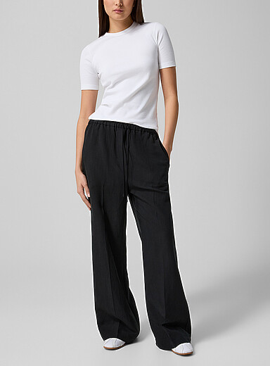Touch of linen flowy pant