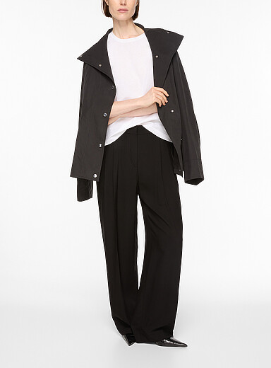 Toteme Black Fluid double-pleated pant for women