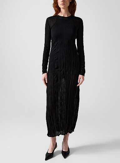 Toteme: La robe maxi manches longues maille froiss&eacute;e Noir pour femme