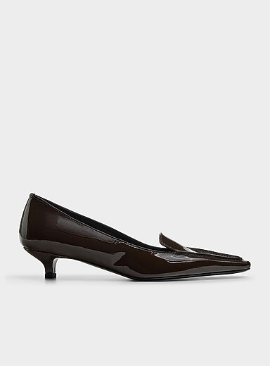 Polished leather loafer pumps