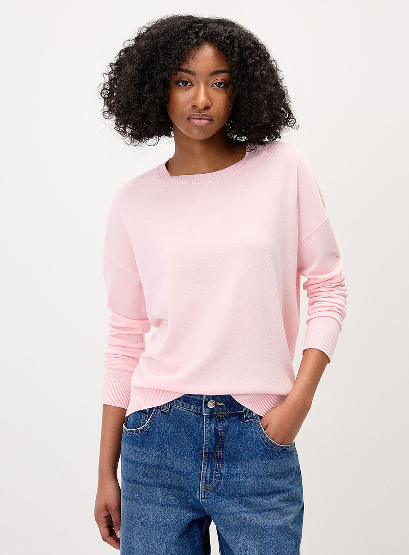 Twik: Le chandail ample col rond Vert assorti pour femme