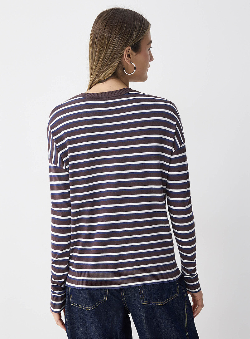 Twik: Le chandail ample ray&eacute; Bleu &agrave; motif pour femme