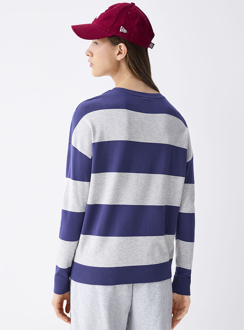 Twik: Le chandail larges rayures Brun &agrave; motifs pour femme
