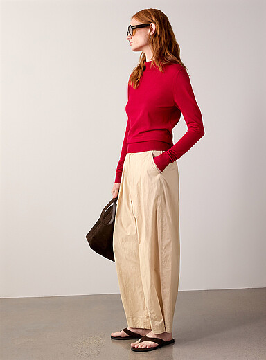 Fine knit mock-neck sweater