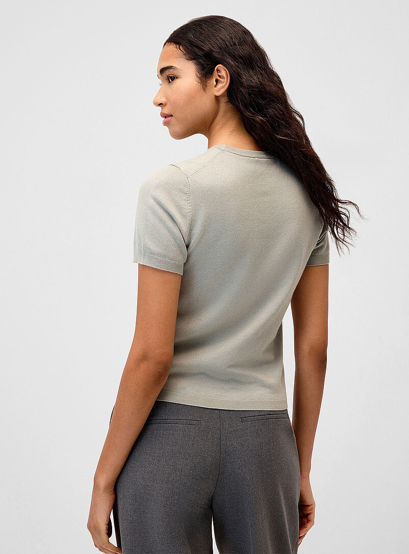 Twik: Le chandail tricot fluide manches courtes Blanc pour femme