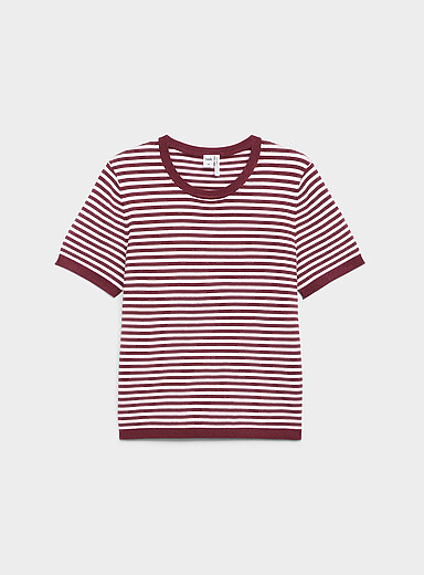 Le chandail tricot fluide ray&eacute;