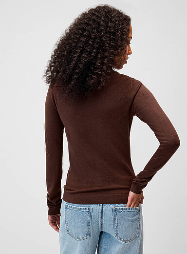 Solid turtleneck sweater product image 3