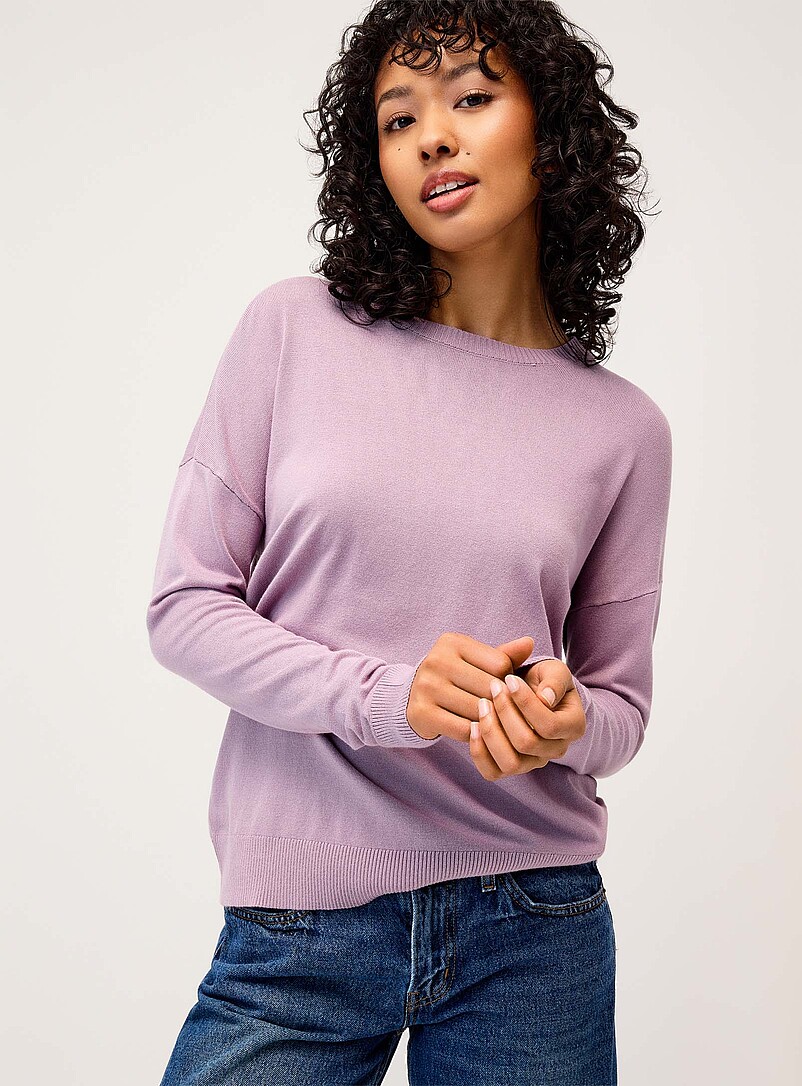 Loose crew-neck sweater product image (primary)