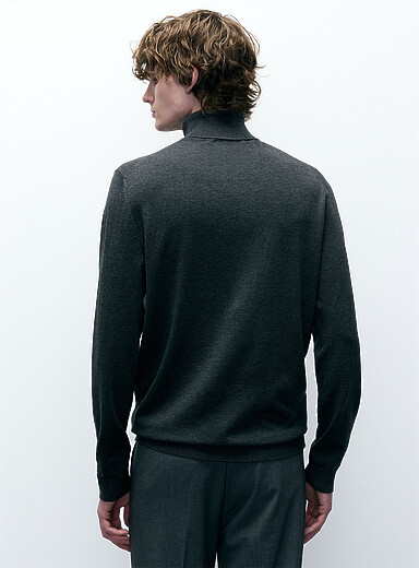 Silky knit turtleneck product image 3