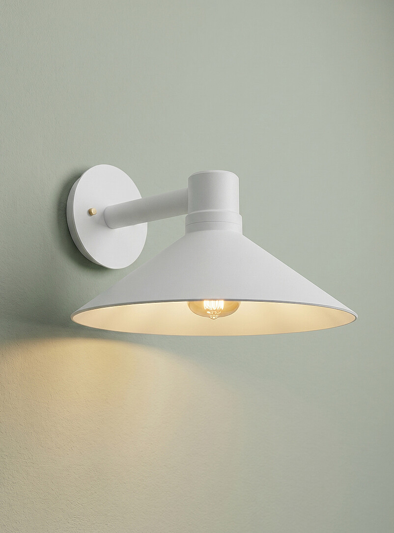 Oakland Exterior Wall Sconce