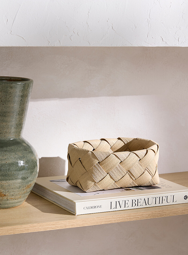 Basket-weave small oval basket product image (primary)