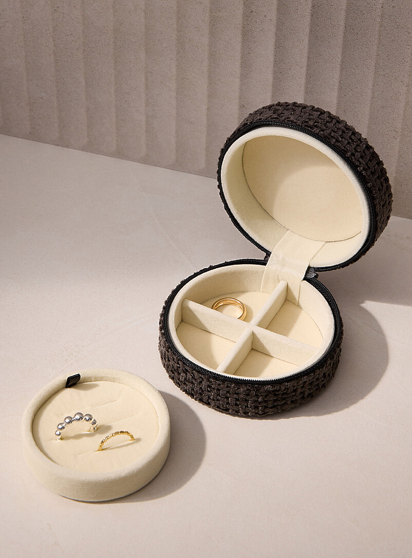 Round charcoal chenille travel jewellery box product image (primary)