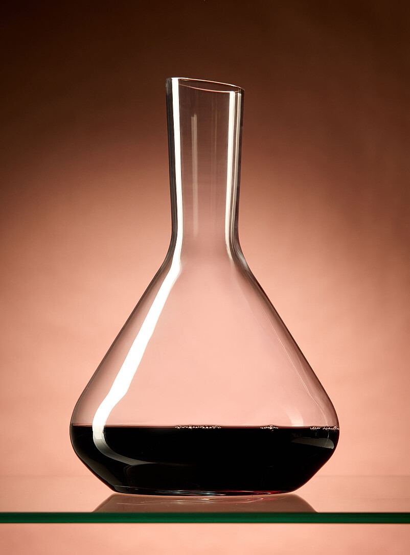 Minimalist carafe product image 2