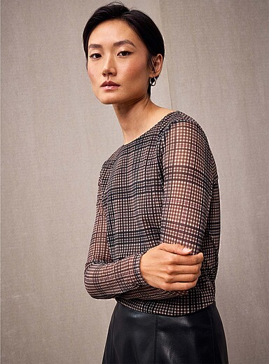 Patterned micromesh long-sleeve T-shirt