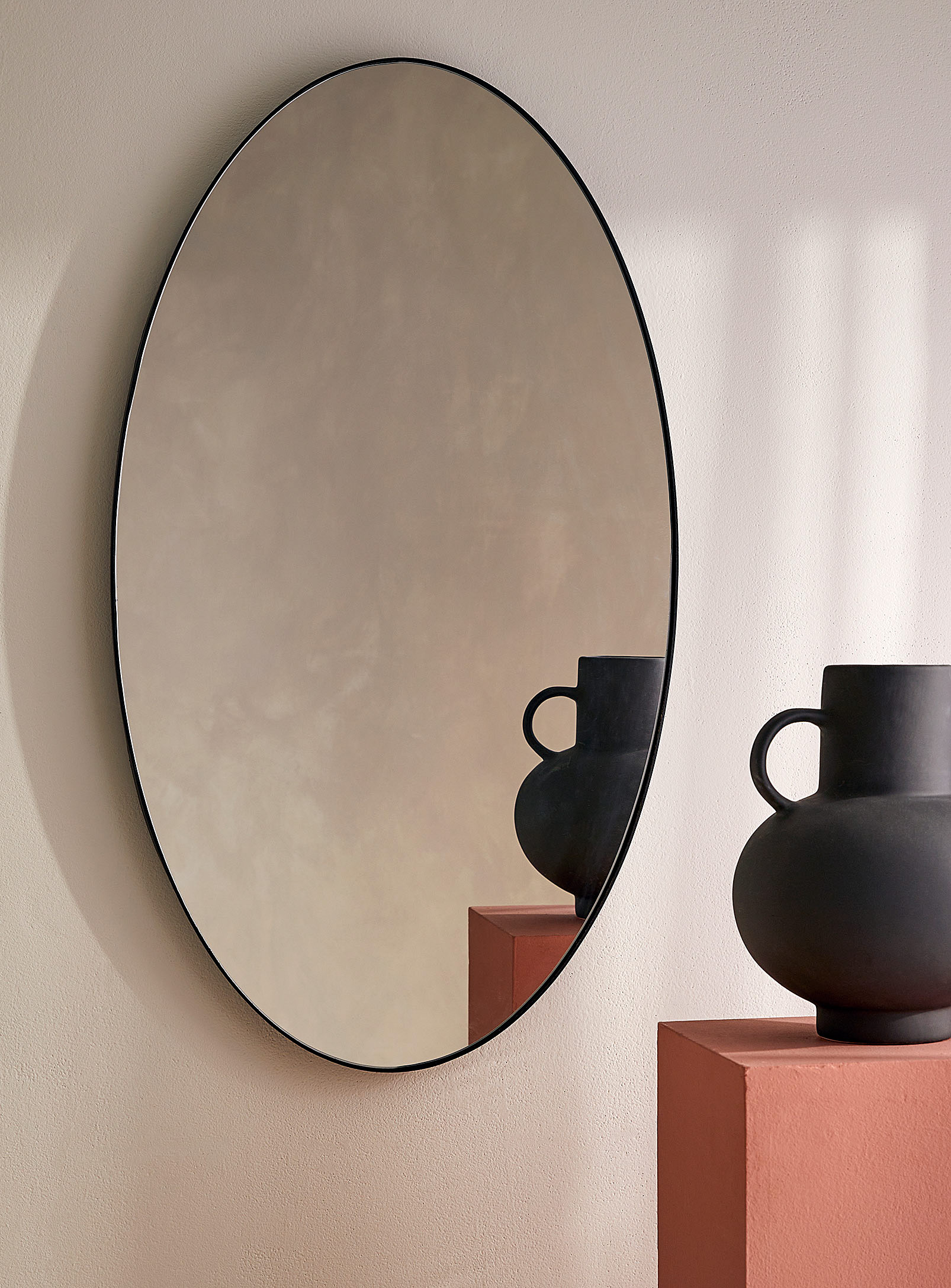 Simons Maison Black Frame Minimalist Oval Mirror