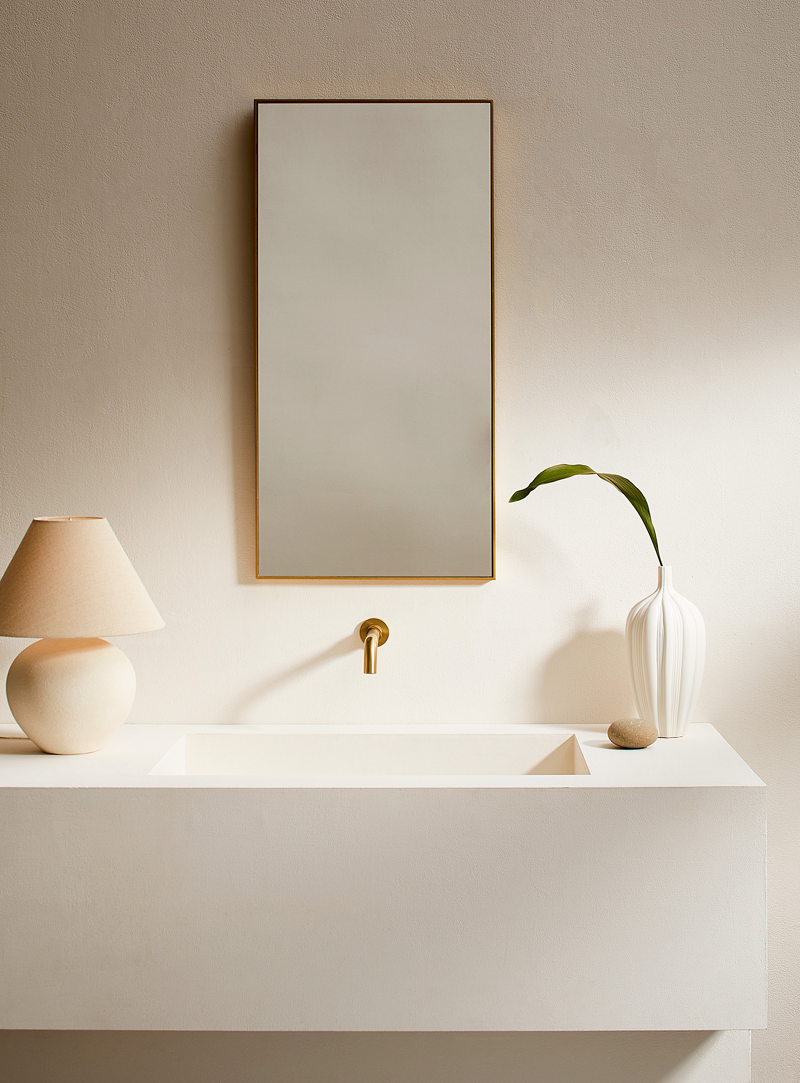 Simons Maison Sleek Rectangular Mirror In Gold