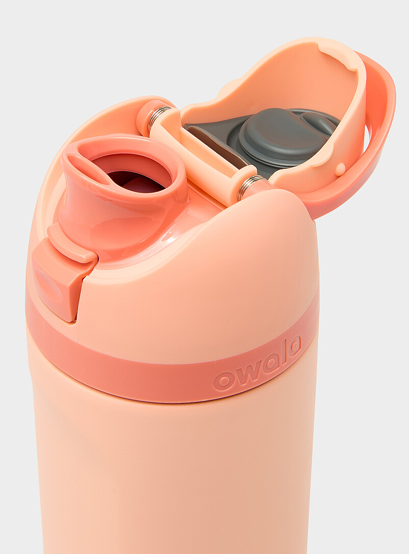 Owala Pink FreeSip colourful insulated bottle 24 oz. for women