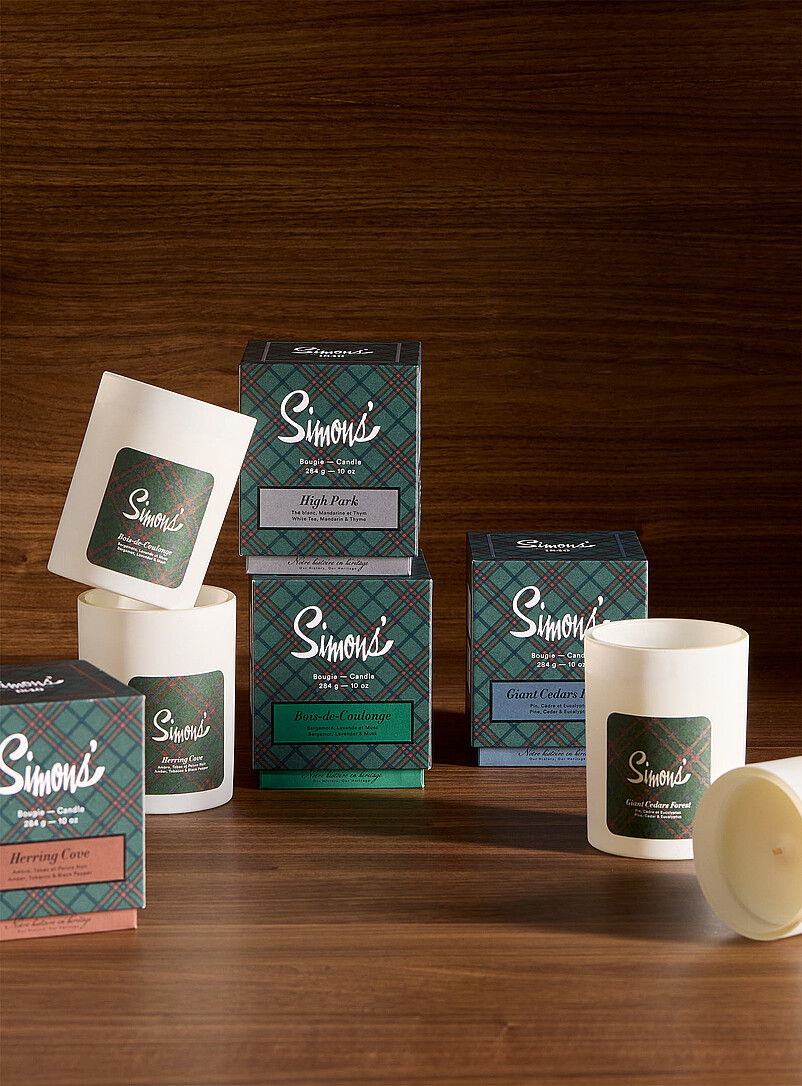 Canadian-inspired scented candle Our History, Our Heritage Collection product image 3