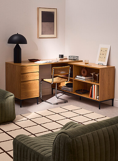 Light oak finish L-shaped desk