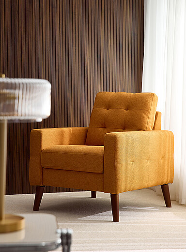 Simons Maison: La chaise accent coussin capitonn&eacute; Ocre jaune