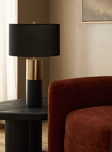 Simons Maison: La lampe de table base noire et dor&eacute;e Noir
