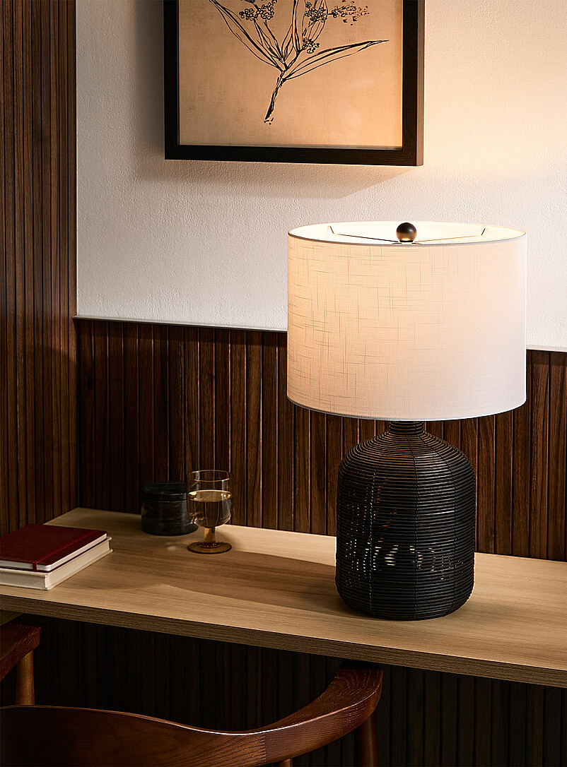 Rattan base table lamp product image 2