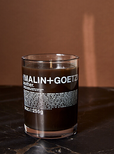 Leather scented candle