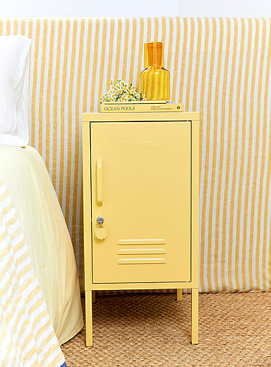 Mustard Sage green The Shorty metallic locker