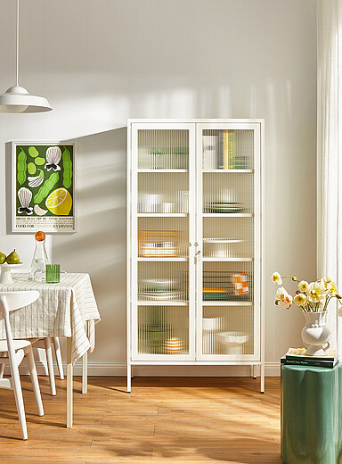 Mustard: L'armoire m&eacute;tallique sur pieds portes verre The Collector Sauge
