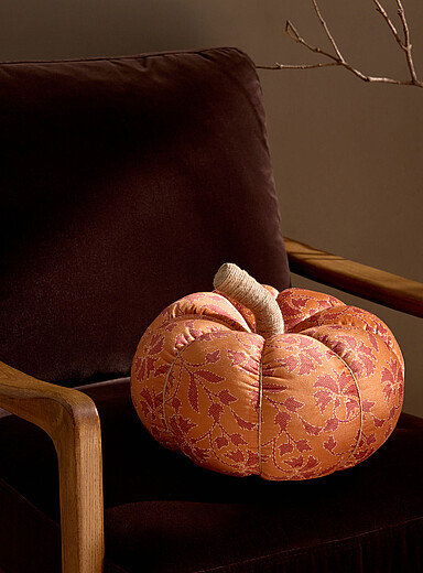 Leafy pumpkin velvety cushion 32 cm in diameter <b>Halloween Collection</b>
