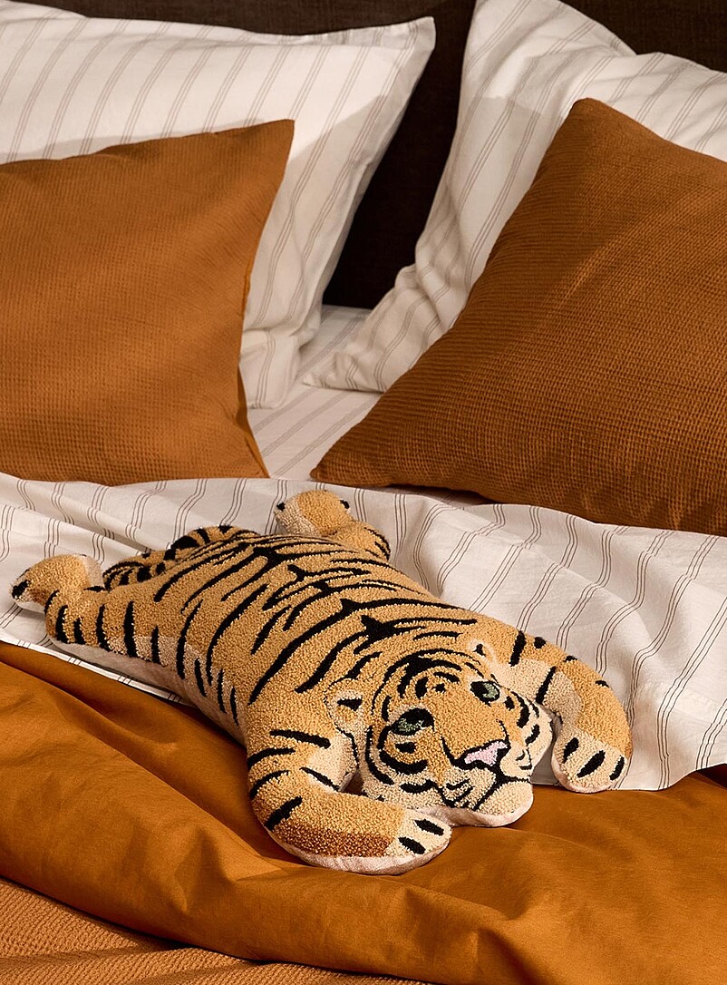 Tiger bouclé cushion 30 x 55 cm product image (primary)