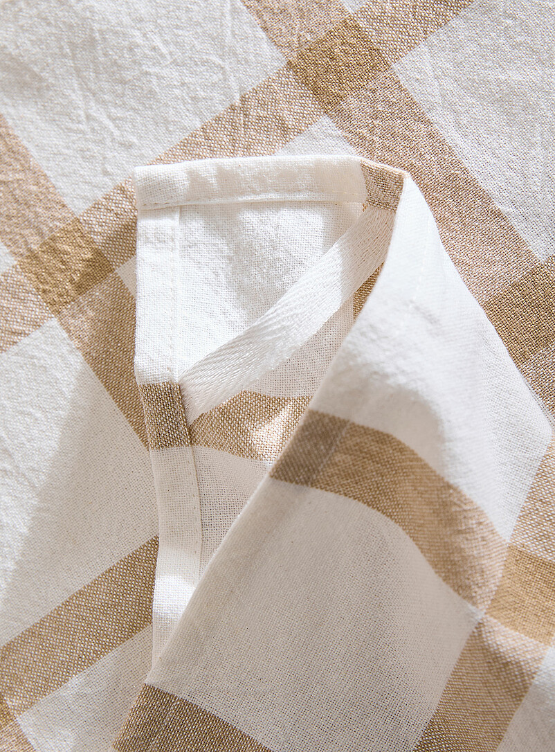 Two-tone plaid tea towel product image 2