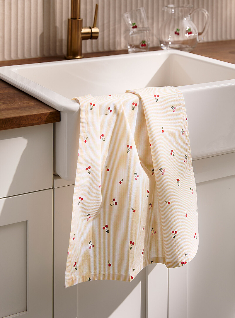 Patterned tea towel product image (primary)