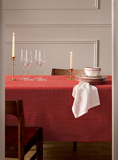 Simons Maison: La nappe rayures Dobby Rouge &agrave; motifs