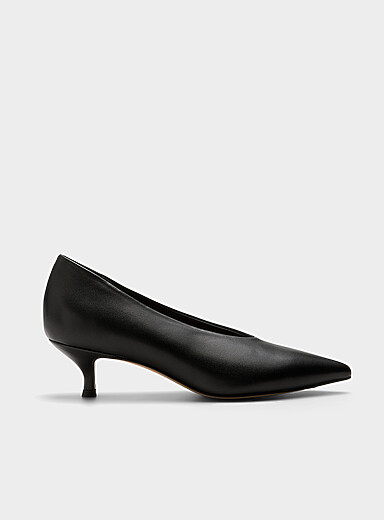 L'escarpin forme amande en cuir Femme <b>Collection exclusive d'Italie</b>
