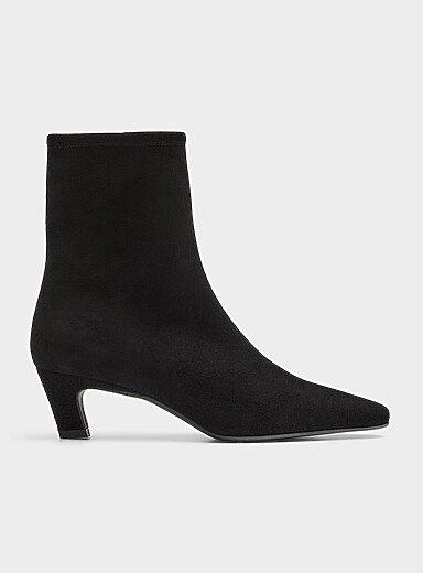 Pointed suede boot <b>Exclusive collection from Italy</b> Women