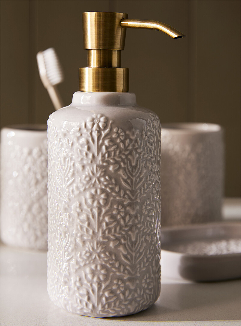 Embossed plants grey accessories | Simons Maison | Bathroom