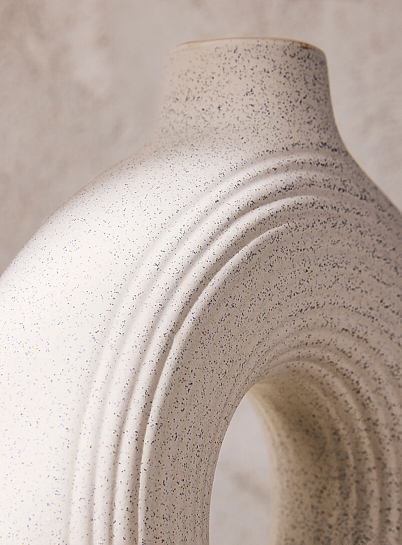 Grooved circular ceramic vase product image 2