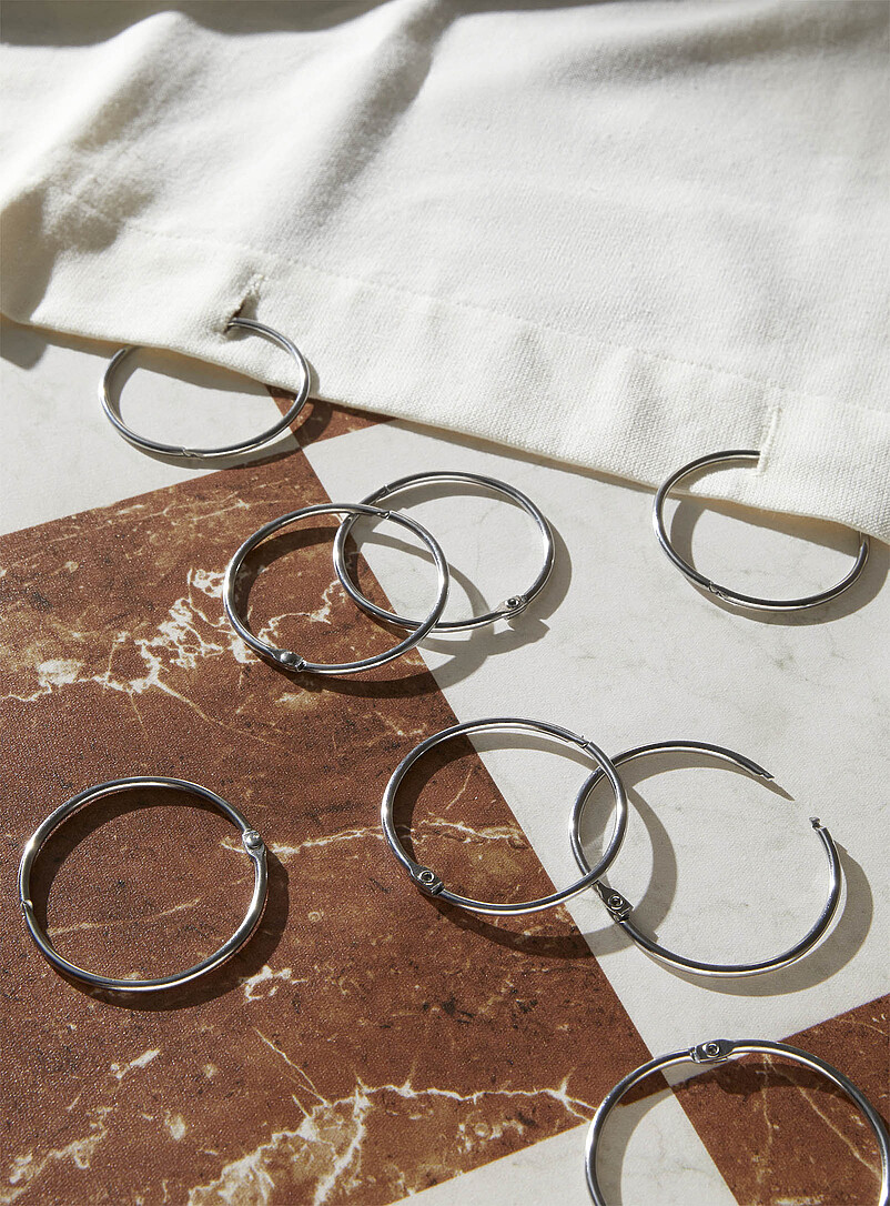 Circular shower hooks Set of 12 product image (primary)