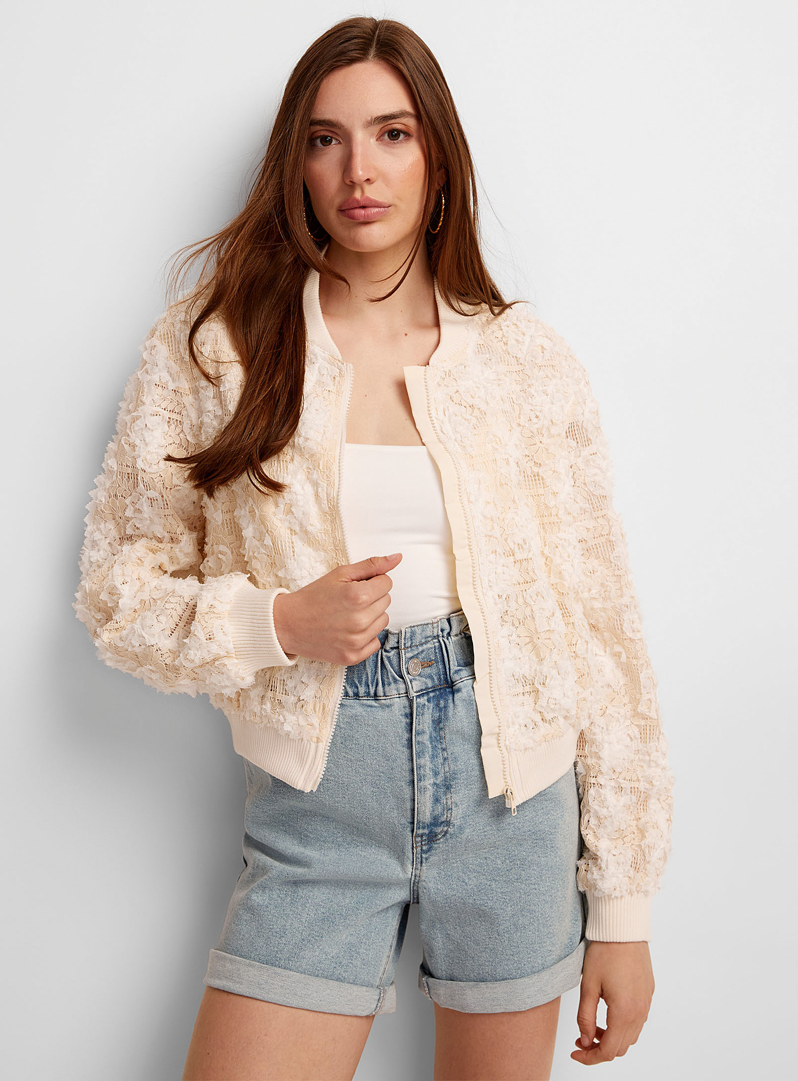 Icône - Women's Textured tone-on-tone flowers bomber jacket