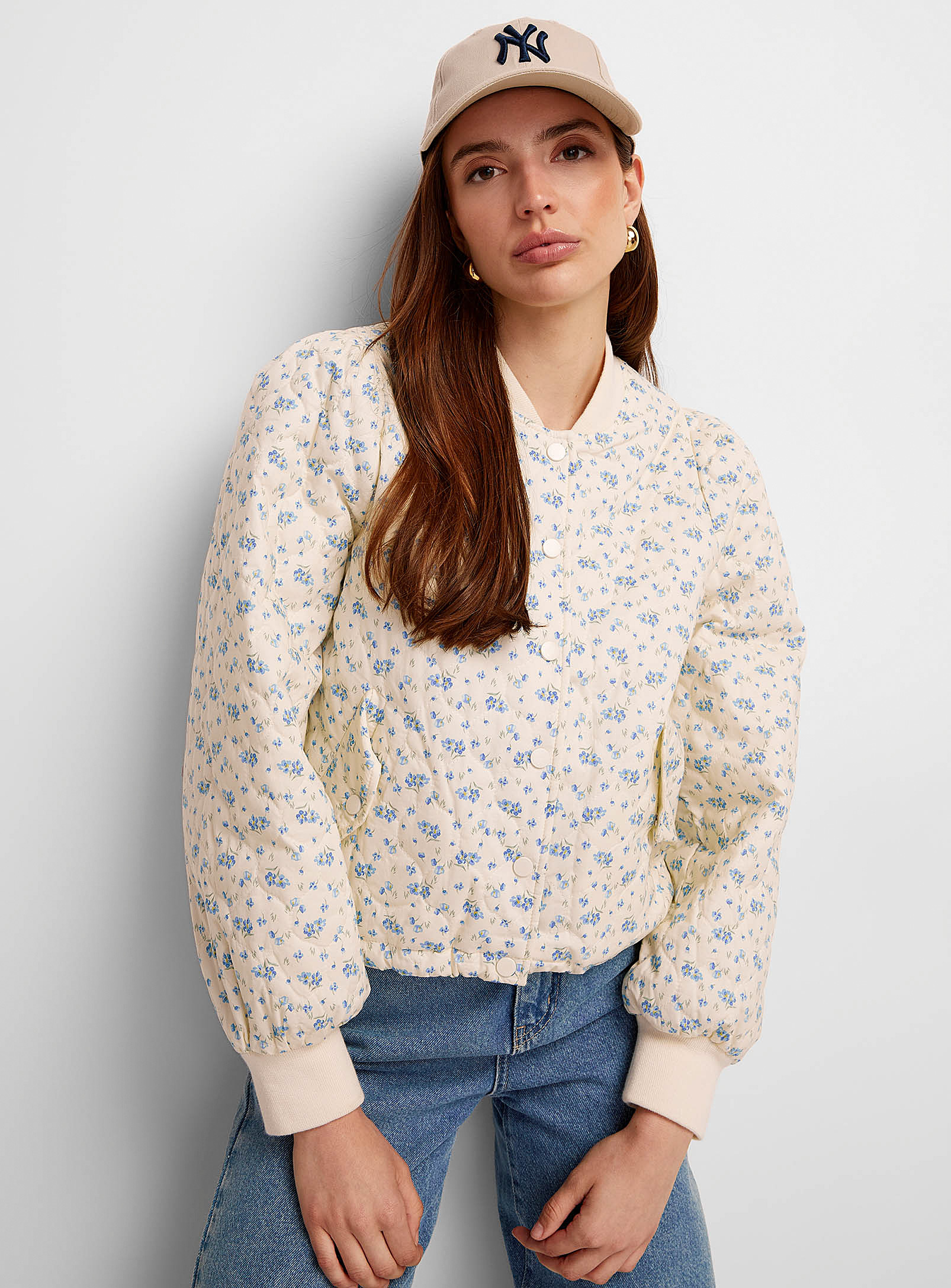 Icone Blue Mini-flowers Lightweight Quilted Jacket In Patterned Ecru