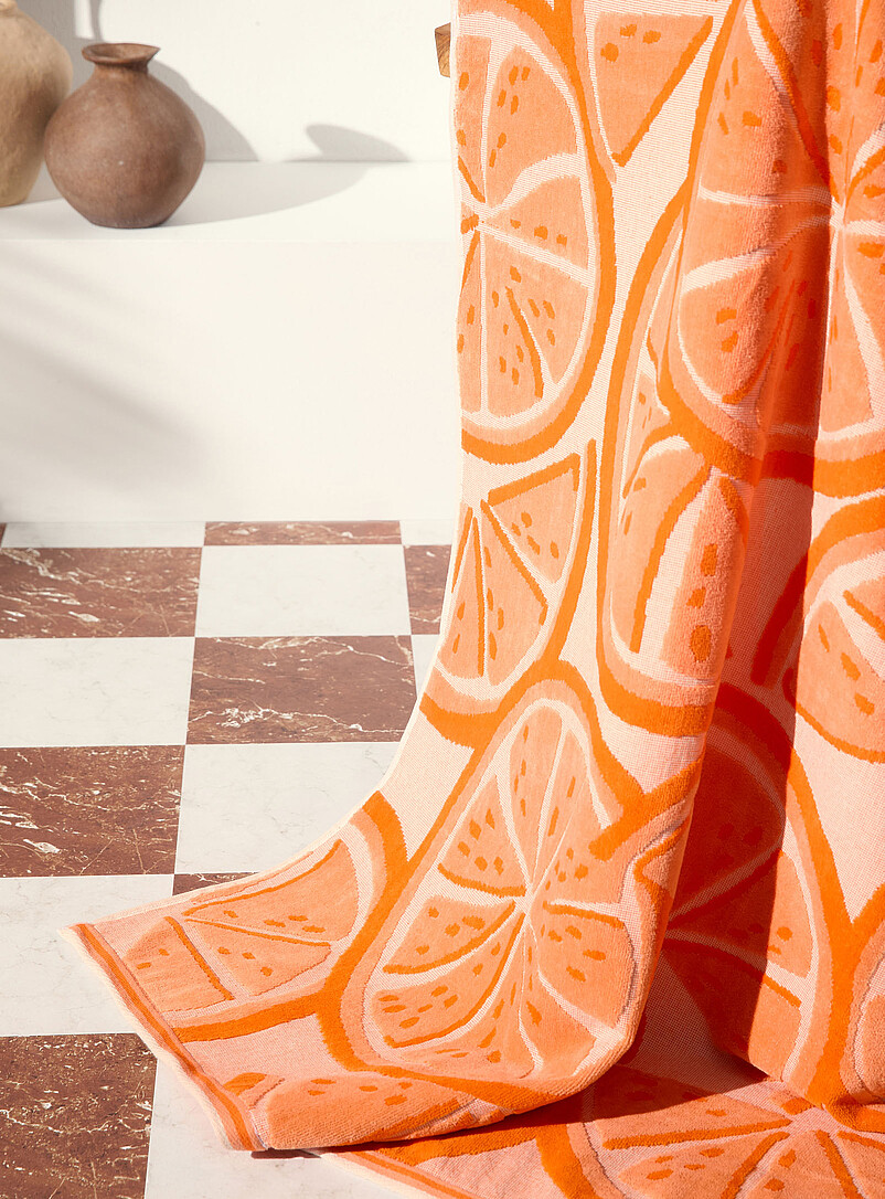 Simons Maison: La serviette de plage quartiers d'orange coton bio 86 x 160 cm <b>Collection exclusive Vivre dehors</b> Orange &agrave; motifs