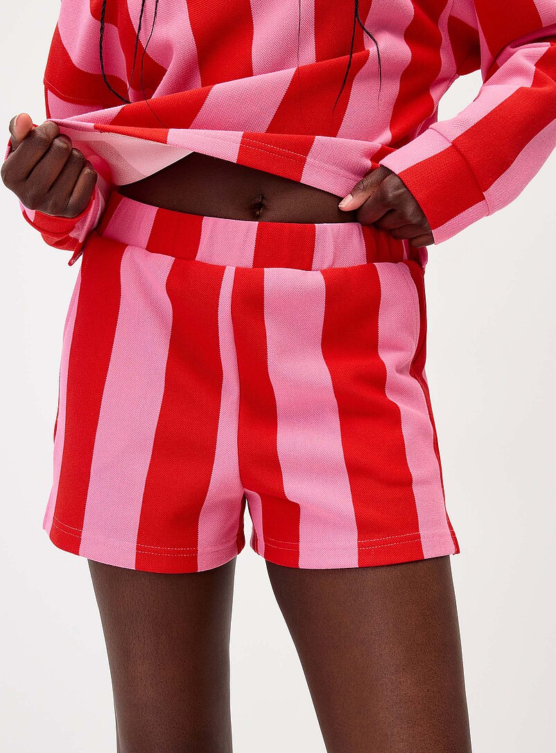 Twik: Le short rayures parasol Rouge - Rayure pour femme