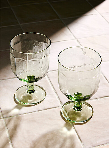 Textured faceted wine glasses Set of 2