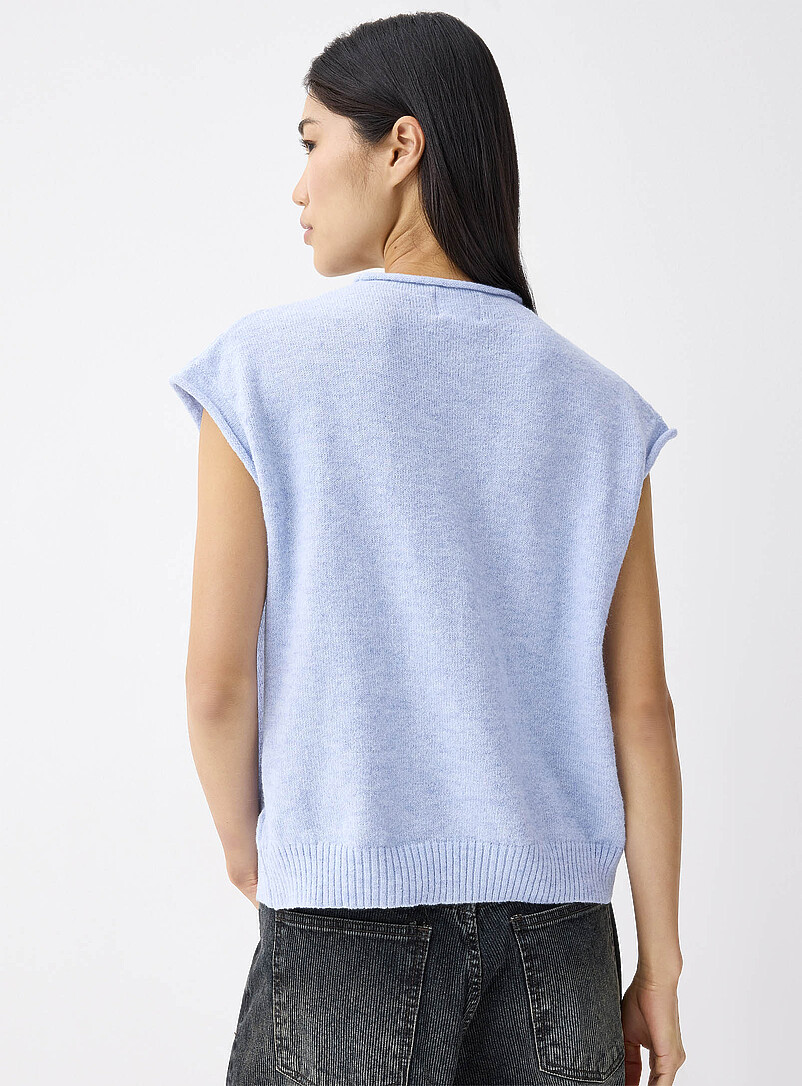 Things Between Black Rolled trim vest for women