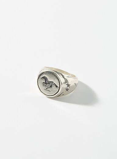 La bague signet cheval