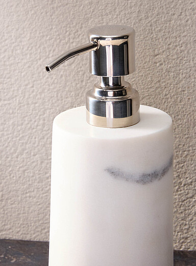 La pompe &agrave; savon marbre v&eacute;ritable