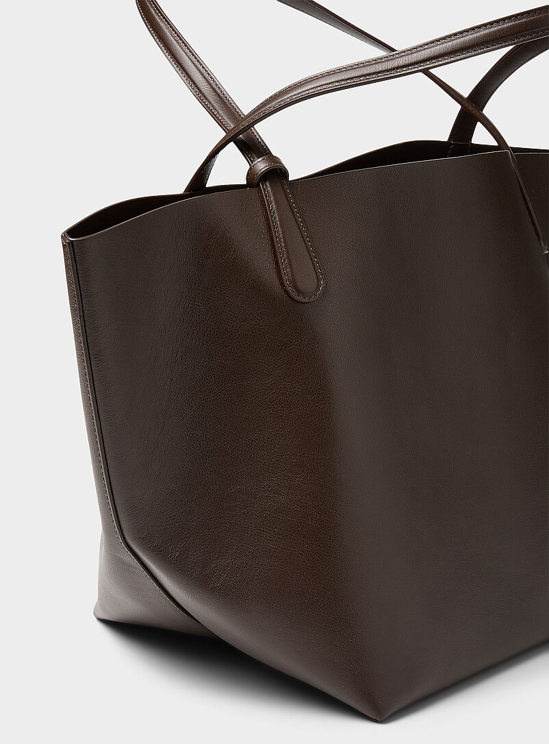 Everyday chocolate grained leather XL tote bag | MANSUR GAVRIEL